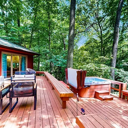 Villa The Tree House